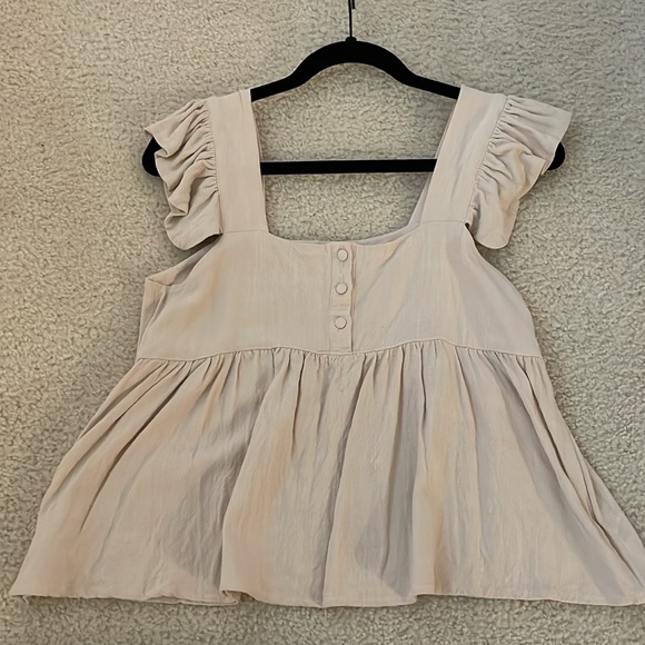 Miou Muse Sleeveless Linen Top - Picture 4 of 5